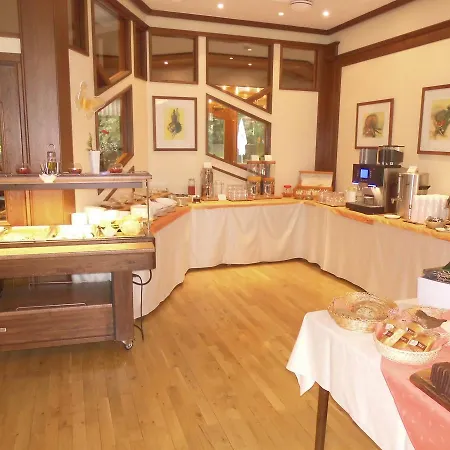 Отель Schoos Fleringen