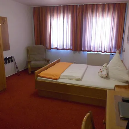 Schoos Hotel 3*