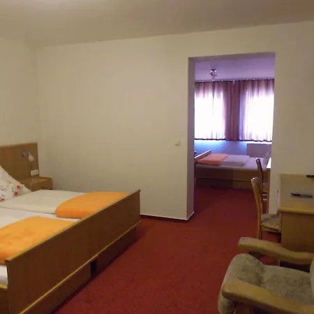 Hotel Schoos 3*