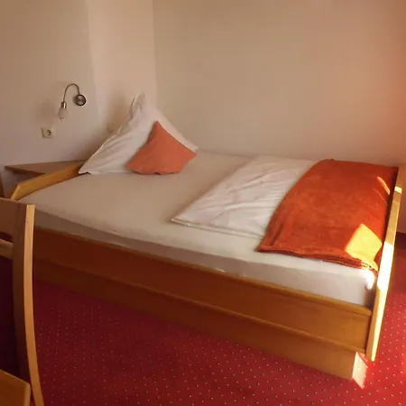 Hotel Schoos 3*