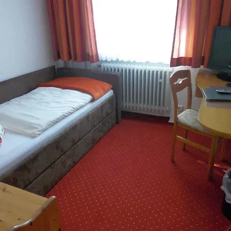 Hotel Schoos 3*