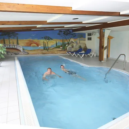 Hotel Schoos 3*